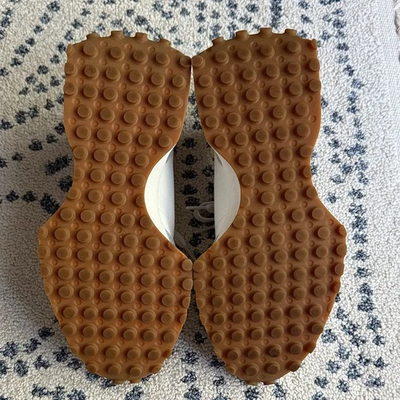 New Balance Classics 327
Gray and White Athletic Shoes - Picture 4 of 5